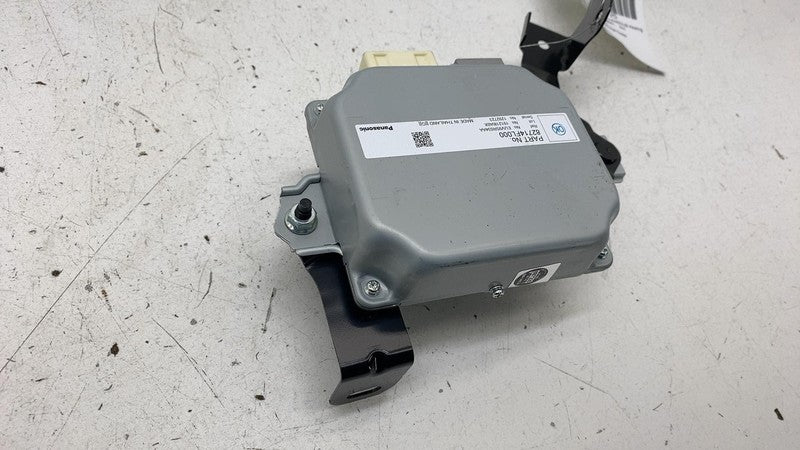 82714 SJ010 2019-2023 Subaru Forester DC-DC Power Inverter Converter Control Module Assy OEM