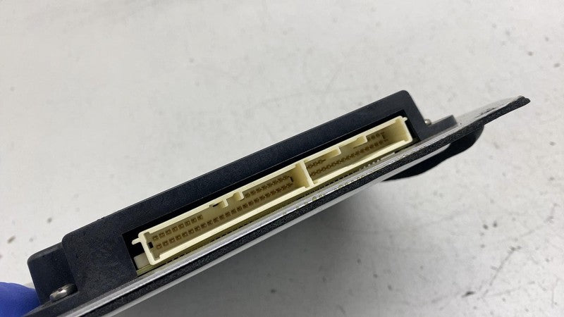 103722201F ⭕ 21-23 Tesla Model X Front Left Door Controller Control Module LH 1037222-01-F