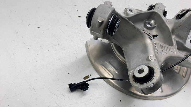 ⭕ 2017-2023 Model 3 Rear Left Suspension Knuckle Spindle w/ Shield 104
