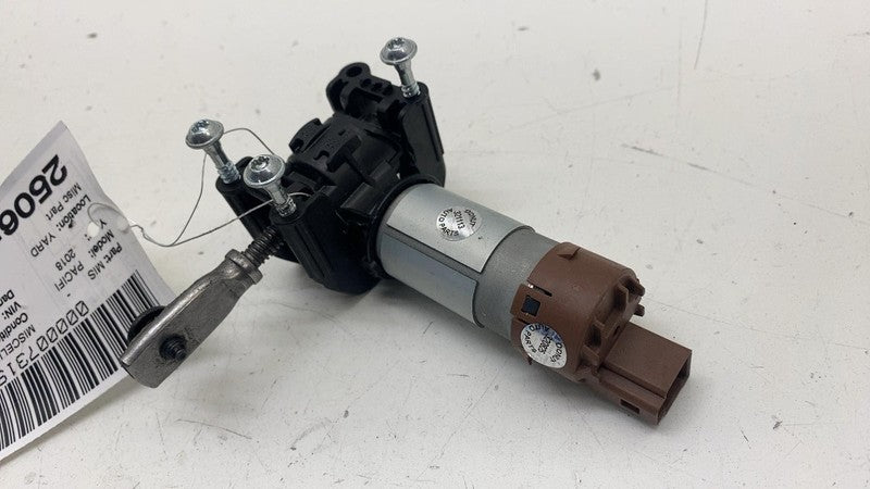⭕ 2017-2024 Chrysler Pacifica Brose Front Right Seat Adjustment Motor Assembly