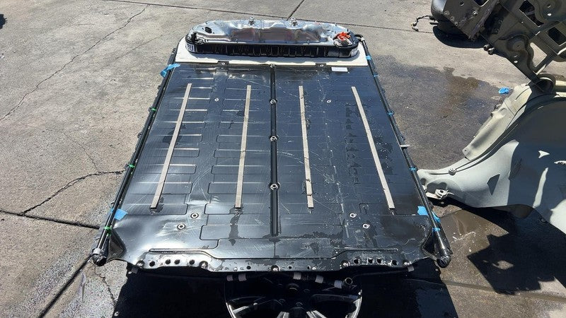 1666968 99 C ⭕ 23-25 Model 3 M3 LFP Standard Range Battery Pack 400VDC 60kWh RWD 1666968-99-C