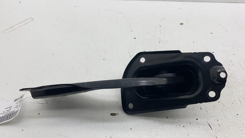 ⭕ 23-24 Toyota Prius Rear Passenger Side Trailing Control Arm w/ Brack