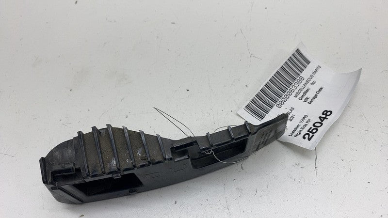 ⭕ 17-23 Model 3 Rear Right Bumper Taillamp Taillight Mount Bracket 108