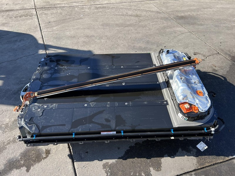 1104428-00-M ⭕ 2019 Tesla Model 3 Standard Range Plus Battery Pack 1104428-00-M (PARTS ONLY)