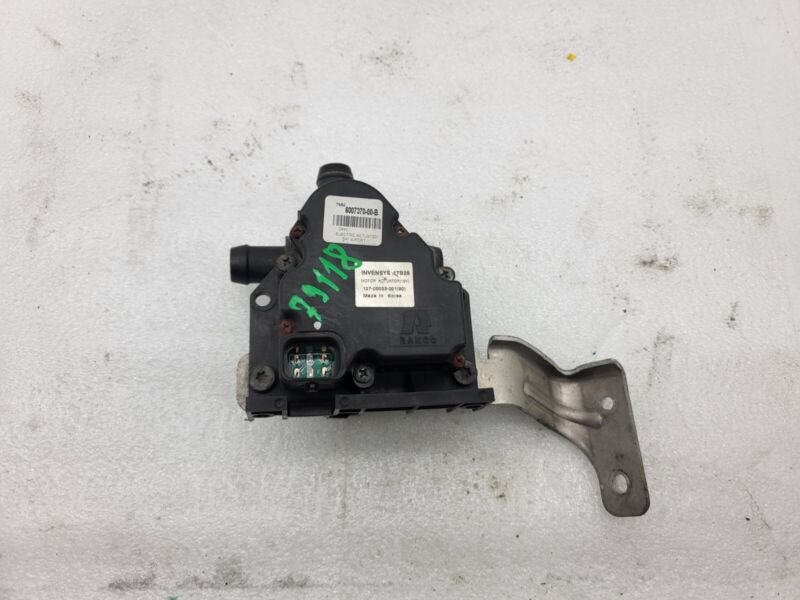 600737000B 2012-2020 Tesla Model S X Coolant Pump Cooling Valve Actuator 4-Way w/ Bracket