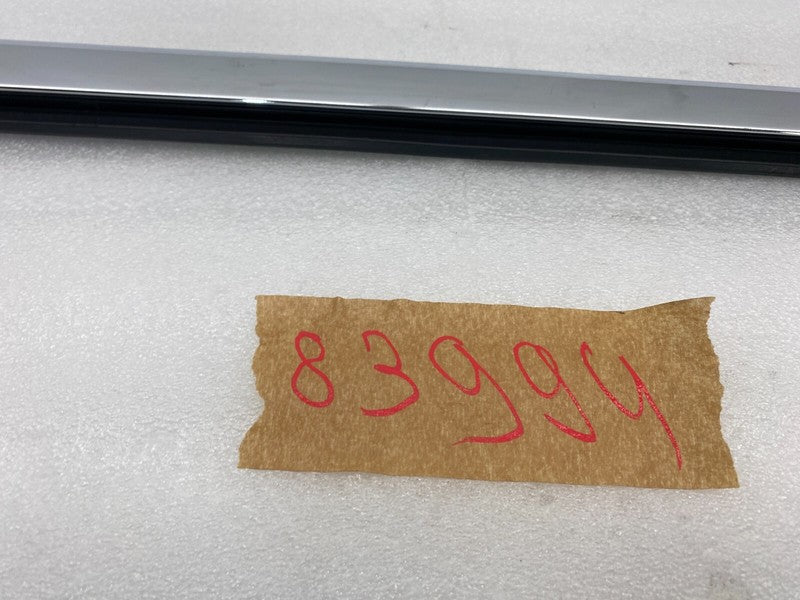 ⭕ 12-20 Tesla Model S Front Passenger Side Door Window Outer Belt Molding Right