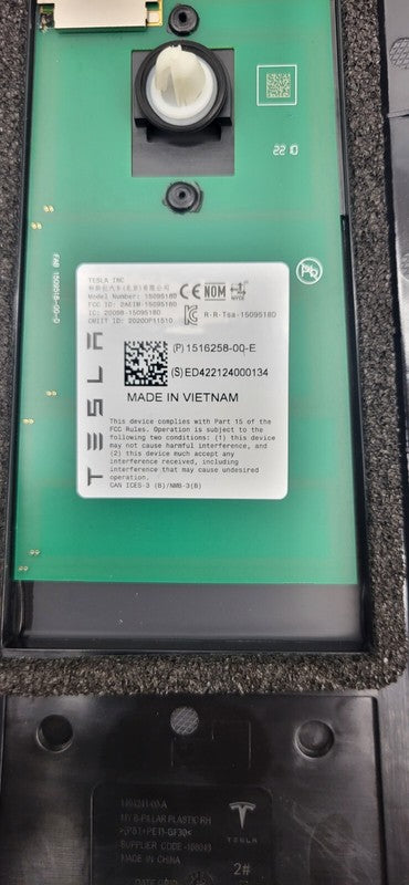 151625800E ⭕ 20-23 Model Y Right Exterior B-Pillar Applique Trim w/ Camera RH 1506886-00-H