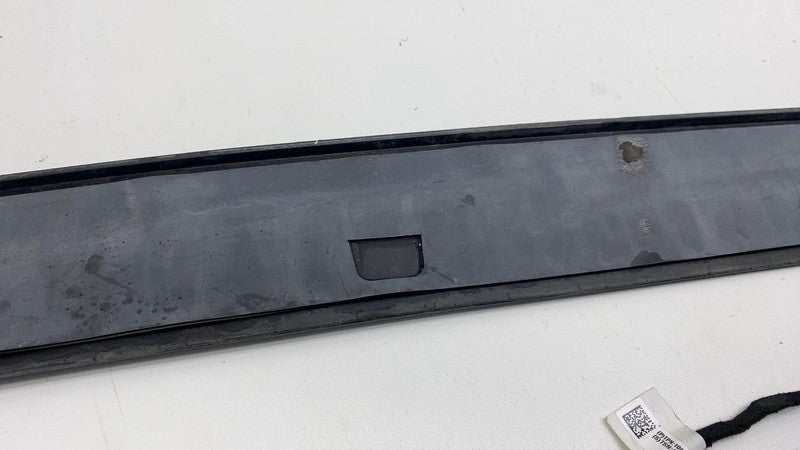 108488100C ⭕ 2016-2020 Tesla Model X Rear Right Door Cladding Molding Trim RH 1097664-00-B