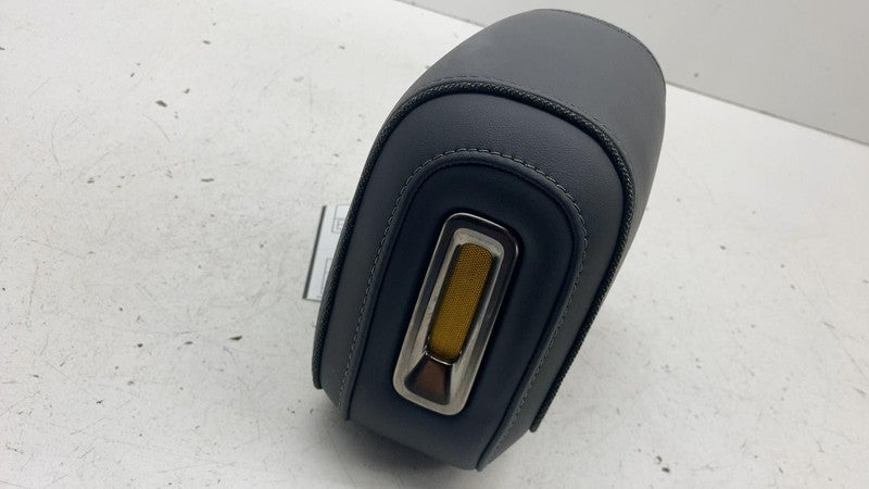 PT00042031E ⭕2022-2025 Rivian R1S Front Passenger Seat Headrest Head Rest Right PT00042031-E