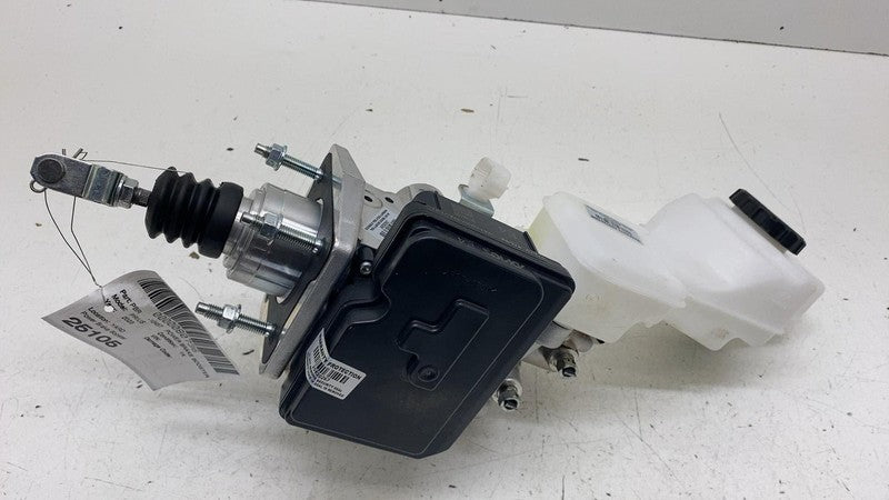 4721047E40 ⭕ 2023-2024 Toyota Prius Power Brake Booster w/ Reservoir Tank Assy 47210-47E40