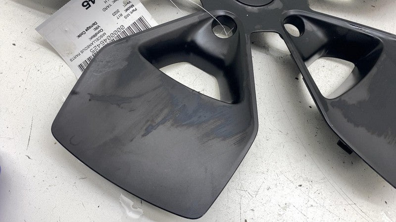 PT00032823D ⭕ 2022-2024 Rivian R1T 21" Road Wheel Aero Cover Center Hub Cap SET PT00032823-D