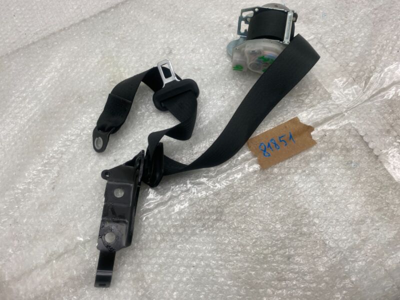2016-2020 Tesla Model S Rear Driver Side 2nd Row Seat Belt & Retractor Left Assy