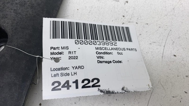 ⭕ 22-24 R1T Rear Left Driver Side Underbody Battery Shield Cover Left