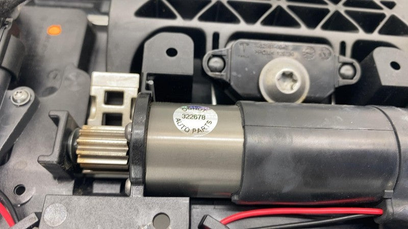 2012-2015 Tesla Model S MS Front Passenger Side Exterior Door Handle O