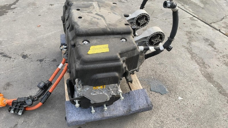 PT00046119 H 2022-2024 Rivian R1S Electric Engine Power Inverter Front Drive Unit Quad Motor