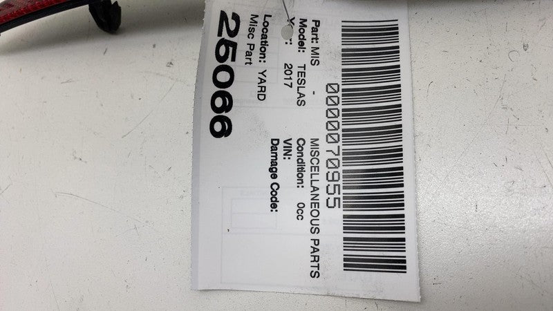 ⭕ 12-20 Model S Rear Driver Side Bumper Lamp Reflector Light Left 6007