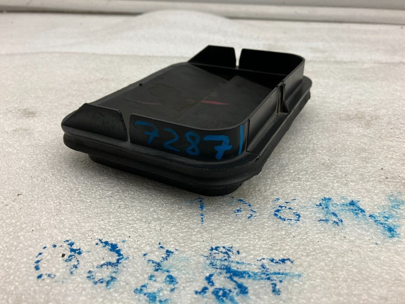 ⭕ 12-20 Tesla Model S Rear Quarter Panel Rubber Flap Extractor Air Vent Grille