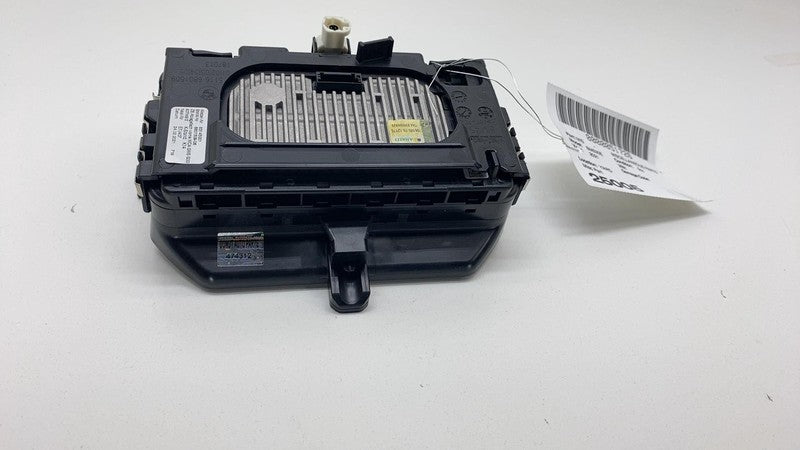 2018-2023 BMW 530e G30 Front Center Console Wireless Device Battery Ch