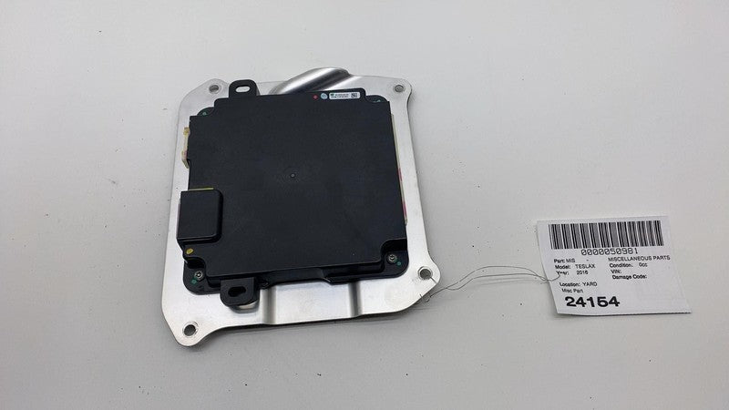 2016-2020 Tesla Model X MX Front Passenger Side Door Control Module Ri