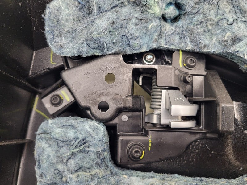 600613371L ⭕ 12-20 Tesla Model S Rear Left Interior Door Panel Trim Card Cover 6006133-71-L