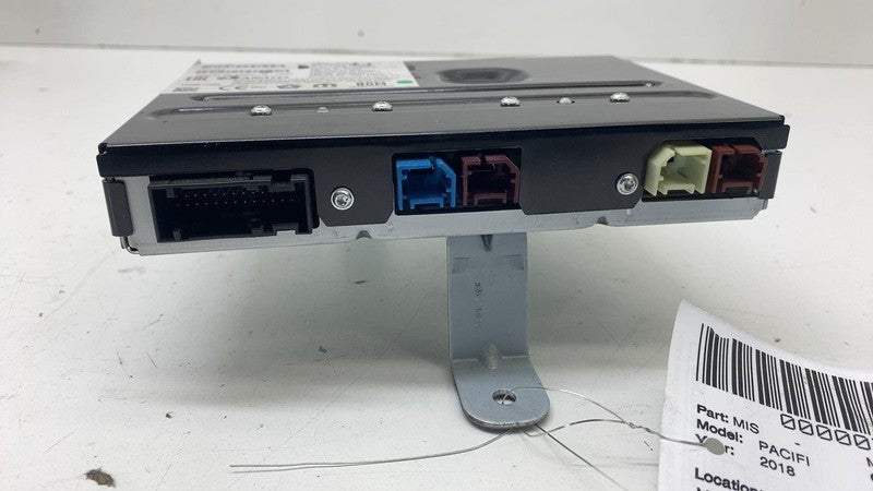 68376134AC ⭕ 2017-2021 Chrysler Pacifica Video Router System Control Module Unit 68376134AC