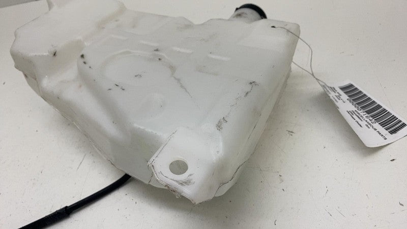 ⭕ 2019-2025 Chevrolet Silverado 1500 Windshield Washer Reservoir Tank