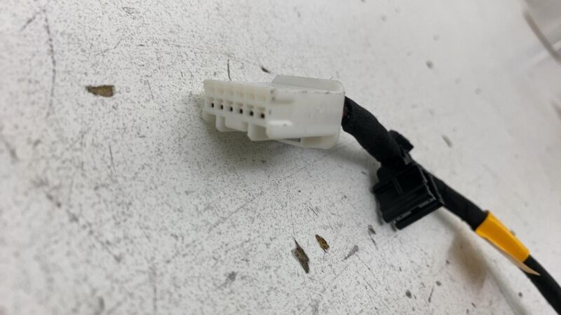 106344001F 16-23 Model X Front Left/Rear Right Primary Falcon Door Shock Strut 1063440-01-F