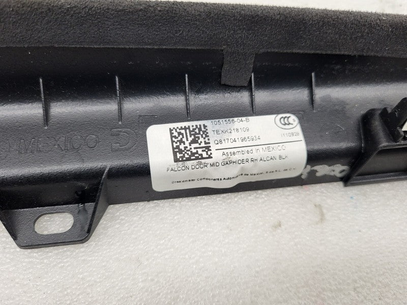 105155604B ⭕ 2016-2020 Tesla Model X Falcon Door Mid Gap Hider Right Side OEM 1051556-04-B