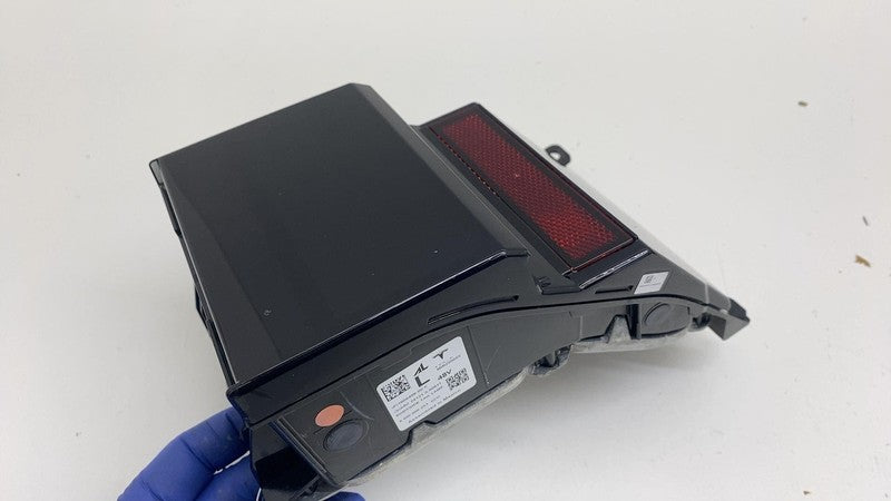 1806408-00-C ⭕ 24-25 Tesla Cybertruck Rear Left Bodyside Taillight LED Tail Lamp 1806408-00-C