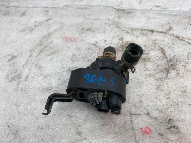 600804700E 2012-2015 Tesla Model S MS Battery Coolant System Auxiliary Water Pump Assembly