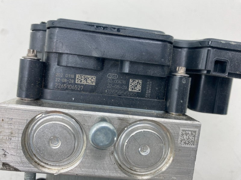 1044745 00 B ⭕ 20-23 Tesla Model Y Anti-Lock ABS Brake System Pump Unit Module 1044745-00-B