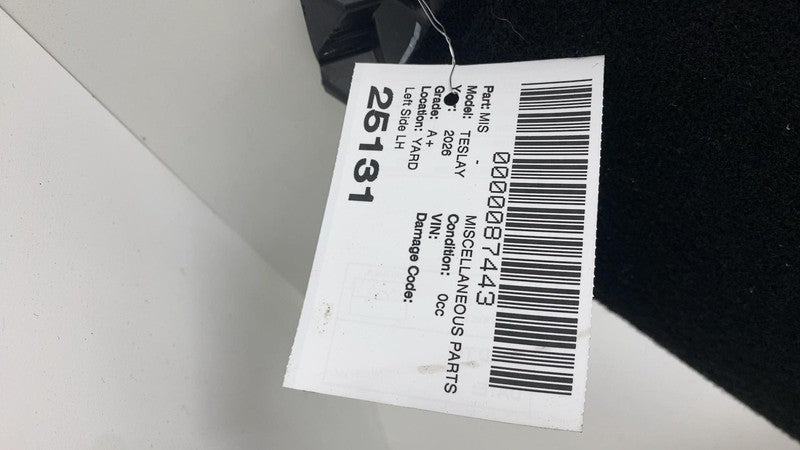 ⭕ 2025-2026 Model Y Rear Left Trunk Side Quarter Trim Cover Panel 1935