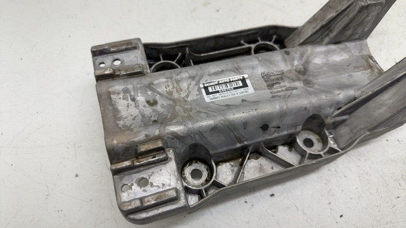 31694190 ⭕ 2021-2023 Polestar 2 Center Console Transmission Tunnel Bracket OEM 31694190