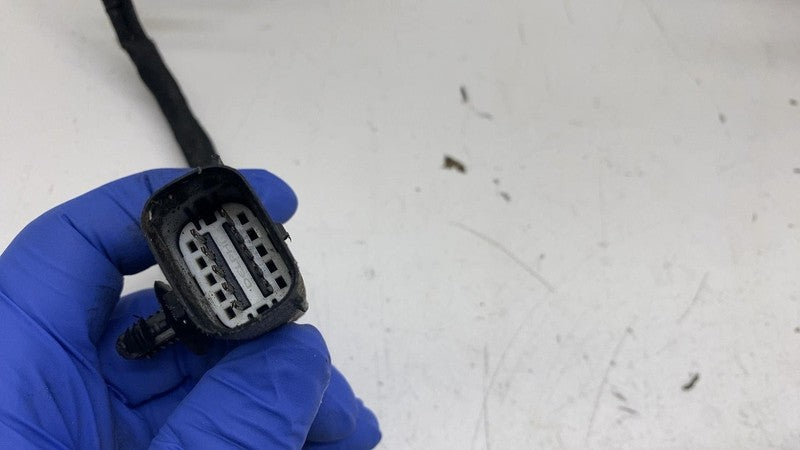 PT00003133G ⭕22-24 Rivian R1S Rear Air Suspension Hydraulic Valve Block w/ Lines PT00003133G