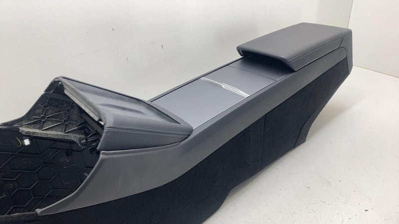 ⭕ 24-25 Tesla Model 3 Front Center Console Armrest & Storage Compartment GEN 3