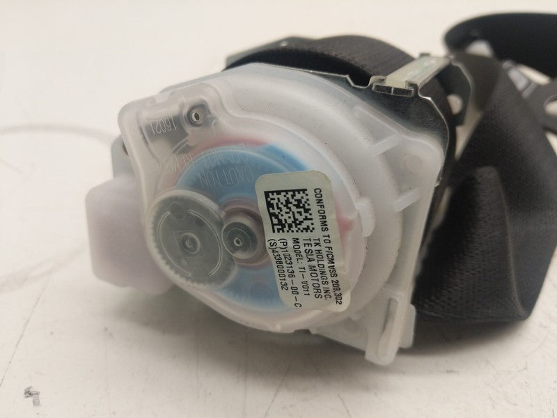 1023136 00 C ⭕ 12-15 Model S Rear Driver Side 2nd Row Seatbelt & Retractor Left 1023136-00-C