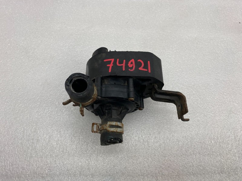 6007367 00 E 2012-2015 Tesla Model S MS Motor Inverter Battery Coolant Auxiliary Water Pump
