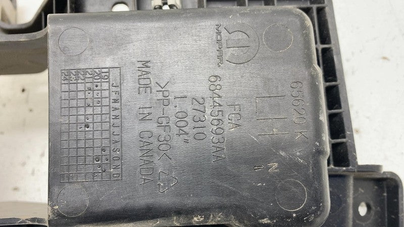 ⭕ 21-23 Chrysler Pacifica Front Side Foglamp Fog Light Bracket Left 68