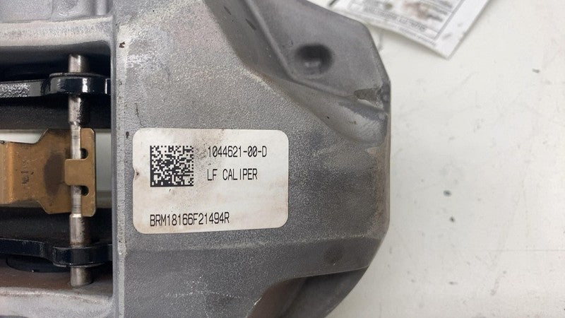 104462100D ⭕ 2017-2022 Tesla Model 3 Front Driver Side Brake Caliper Left Assy 1044621-00-D