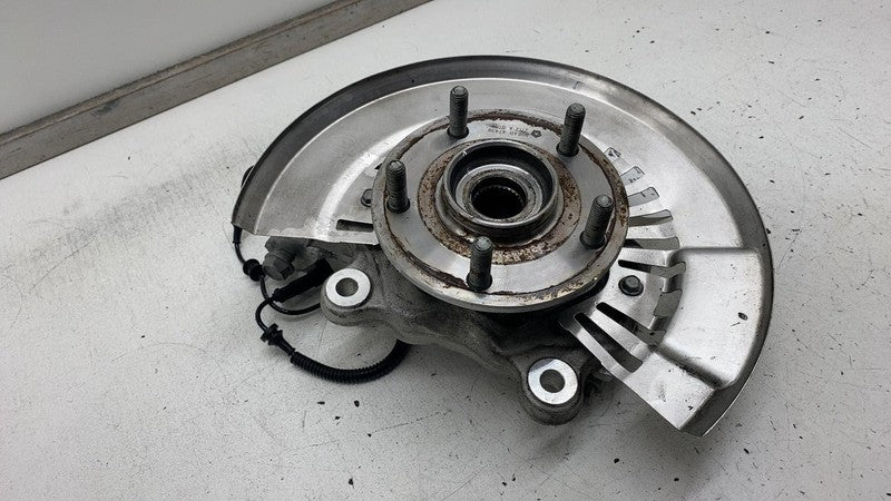 2017-2024 Chrysler Pacifica Front Left Spindle Knuckle Hub w/ Dust Shield LH FWD