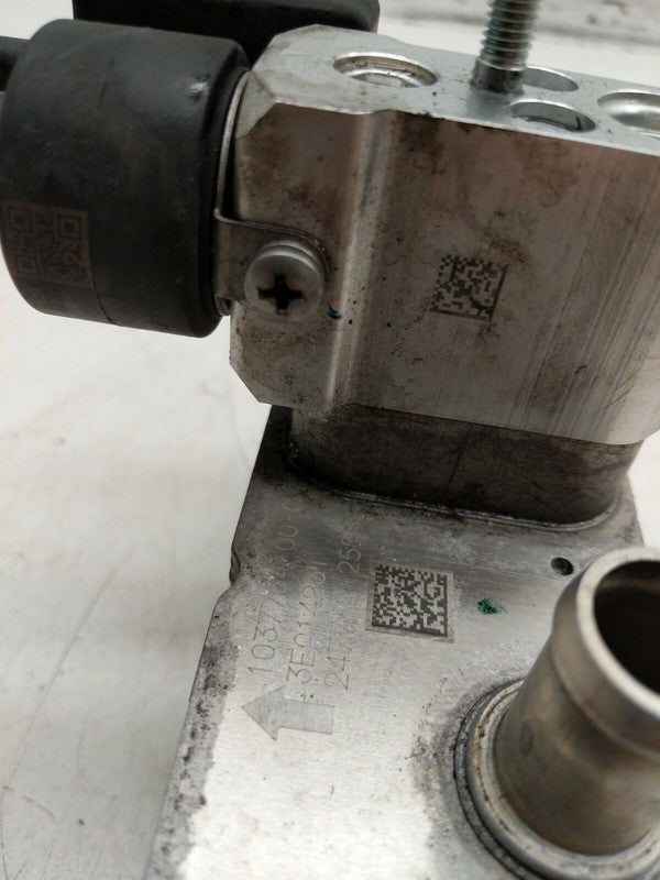 ⭕ 2016-2020 Tesla Model S Battery Cooler Heat Exchanger Chiller EXV 10