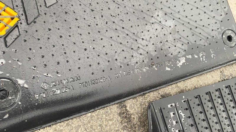 PT00818683-A ⭕ 22-25 Rivian R1S Front & Rear Floor All Weather Carpet Cover Mat PT00818683-A