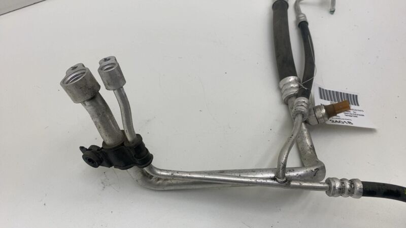 106258300C 2016-2020 Tesla Model S MS A/C Lower Liquid & Chiller Suction Line Pipe Assy OEM
