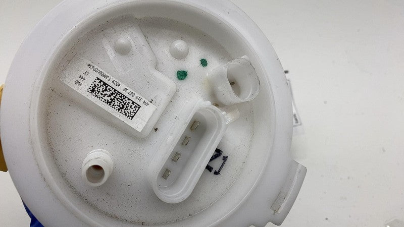 ⭕ 2019-2024 Porsche Cayenne 3.0L Rear Gas Tank Fuel Pump Sender Unit 4