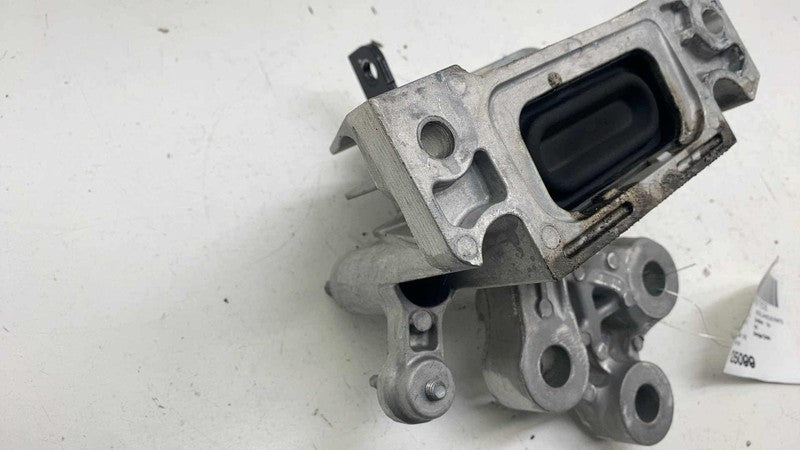 68224742 AD ⭕ 2017-2025 Chrysler Pacifica Front Left Transmission Mount Bracket 68224742AD