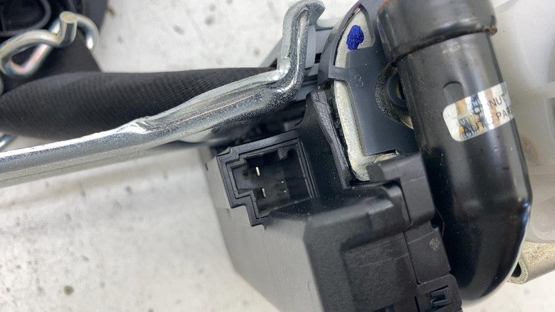 4M0.857.819 A 19-23 Audi E-Tron Quattro Left or Right Seatbelt Beat Belt & Retractor 4M0857819