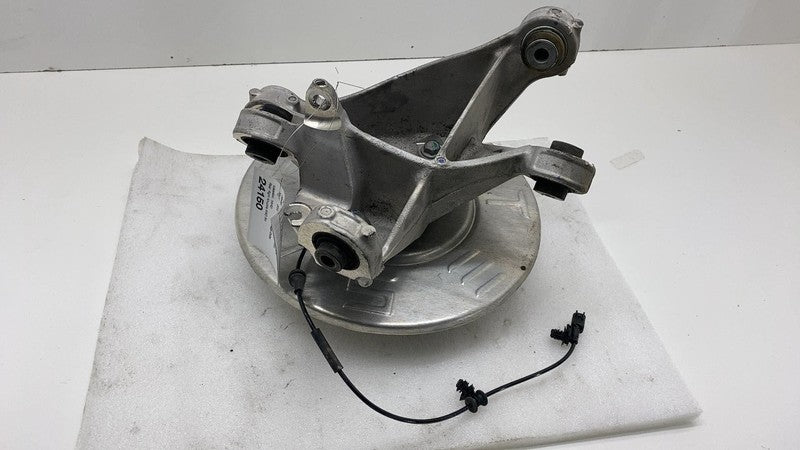 118841600F 2020-2024 Tesla Model Y Rear Right Spindle Knuckle Hub w/ ABS & Dust Shield OEM