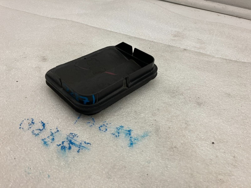 ⭕ 12-20 Tesla Model S Rear Quarter Panel Rubber Flap Extractor Air Vent Grille