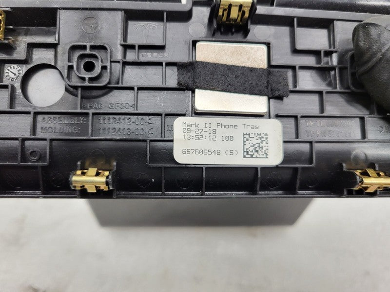 1112412 00 C ⭕ 2017-2020 Tesla Model 3 Center Console Phone Dock Premium Assy 1112412-00-C