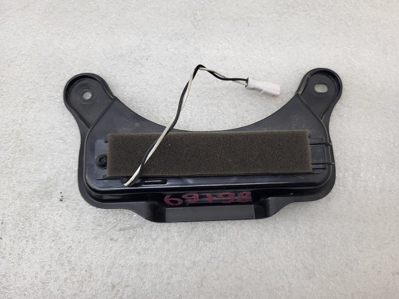 1015865 00 A ⭕ 12-20 Model S Rear End Passive Entry Antenna Bracket & Module 1015865-00-A